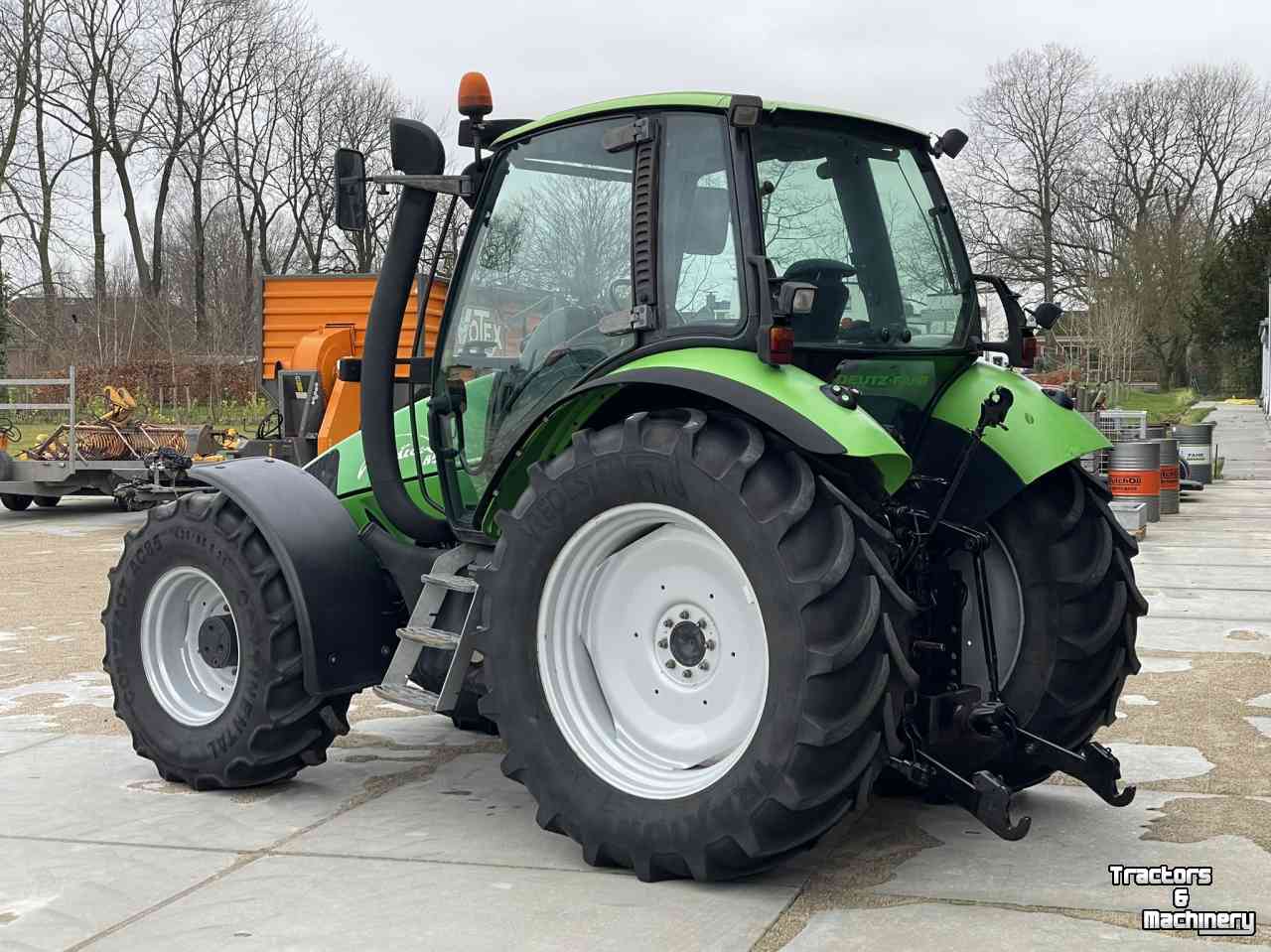 Schlepper / Traktoren Deutz-Fahr Agrotron 85 MKII