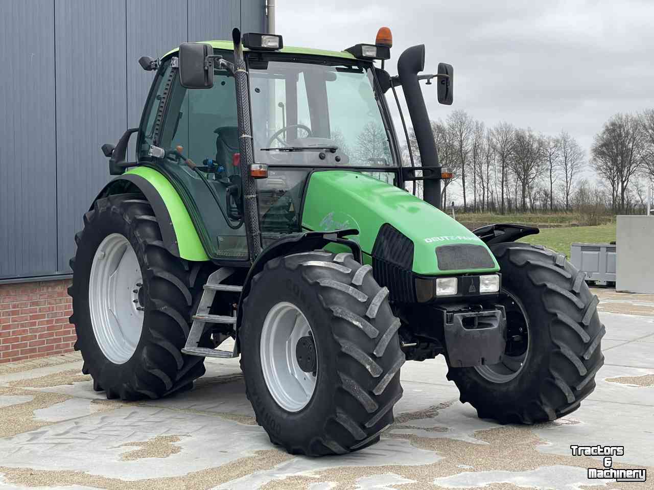 Schlepper / Traktoren Deutz-Fahr Agrotron 85 MKII