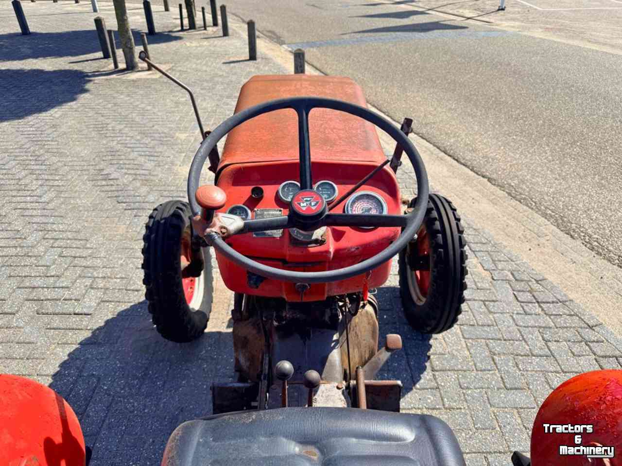Schlepper / Traktor Massey Ferguson 130 Tractor