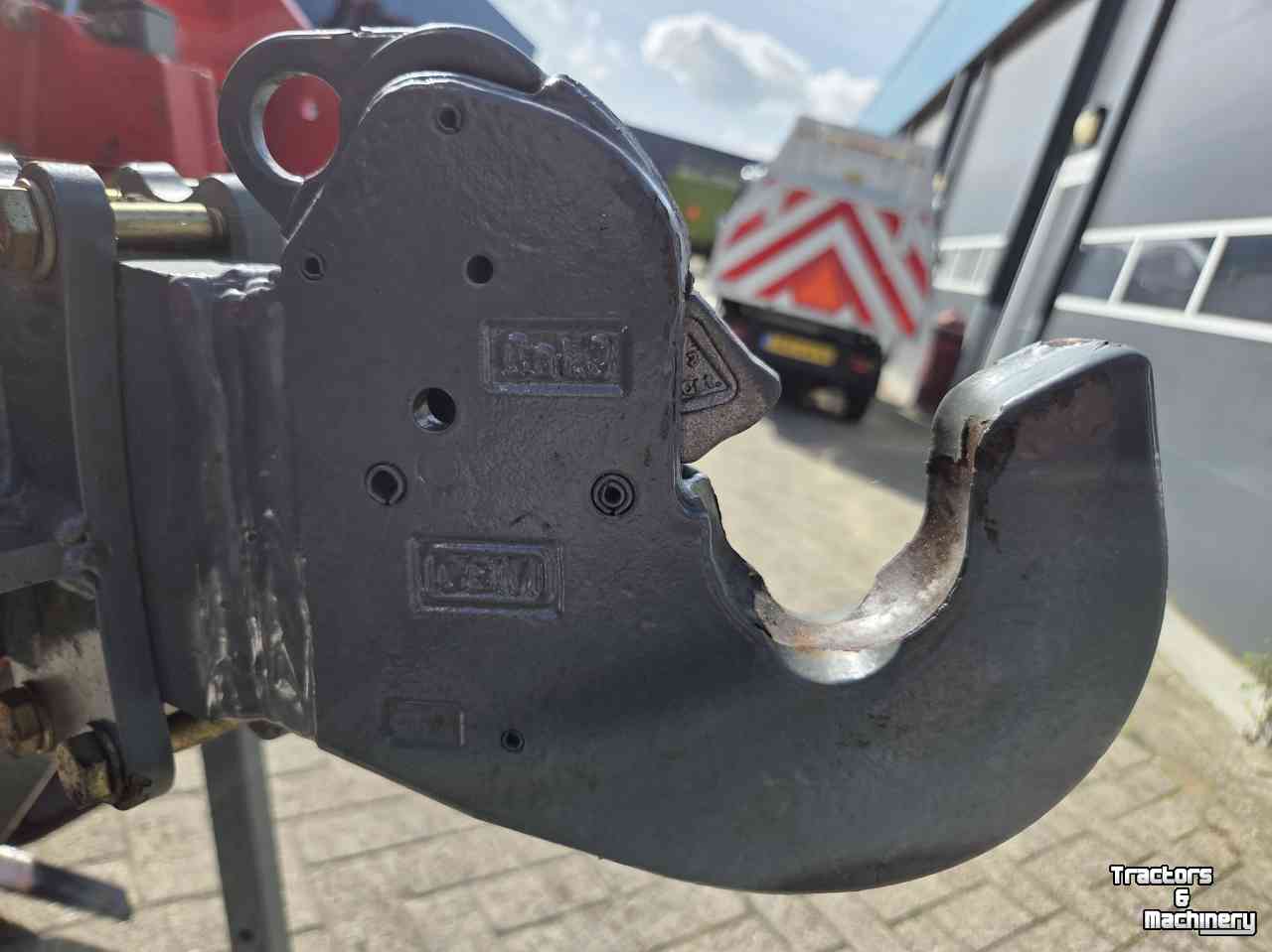 Tiefenlockerer Unia Plow B 6