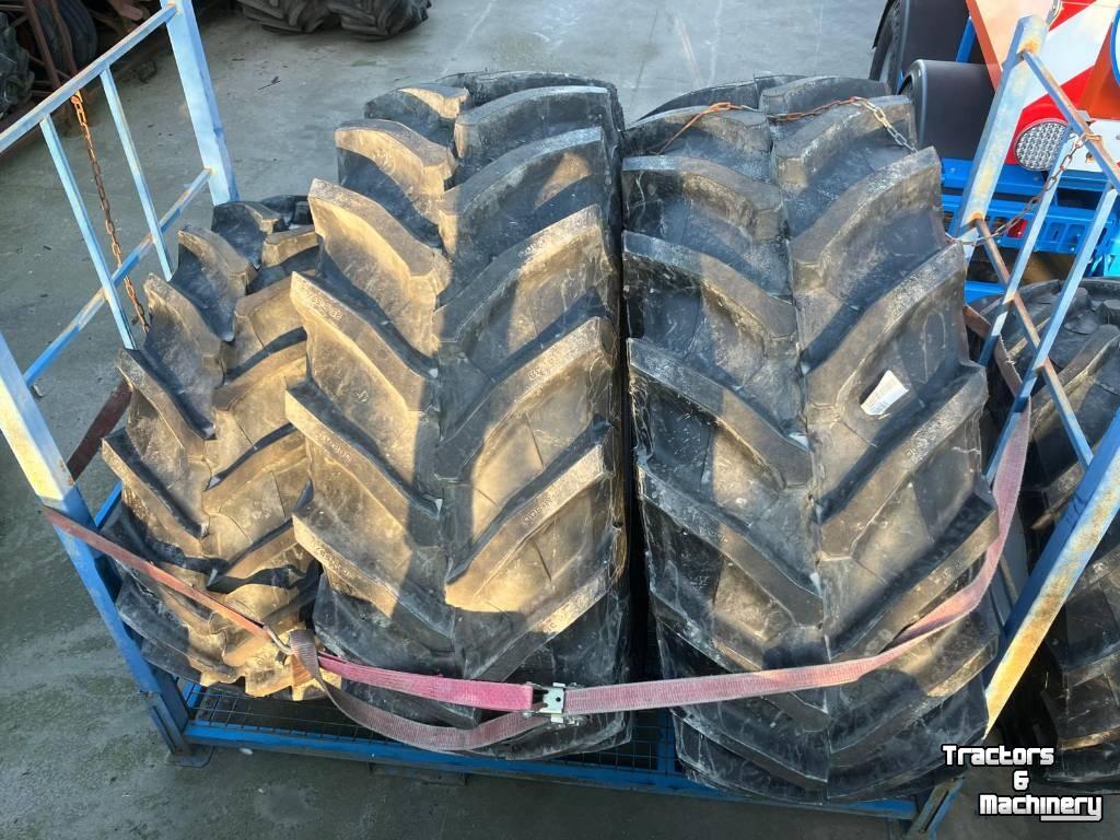 Räder, Reifen, Felgen & Distanzringe Trelleborg TM800 650/65R38 en 540/65R28 Banden