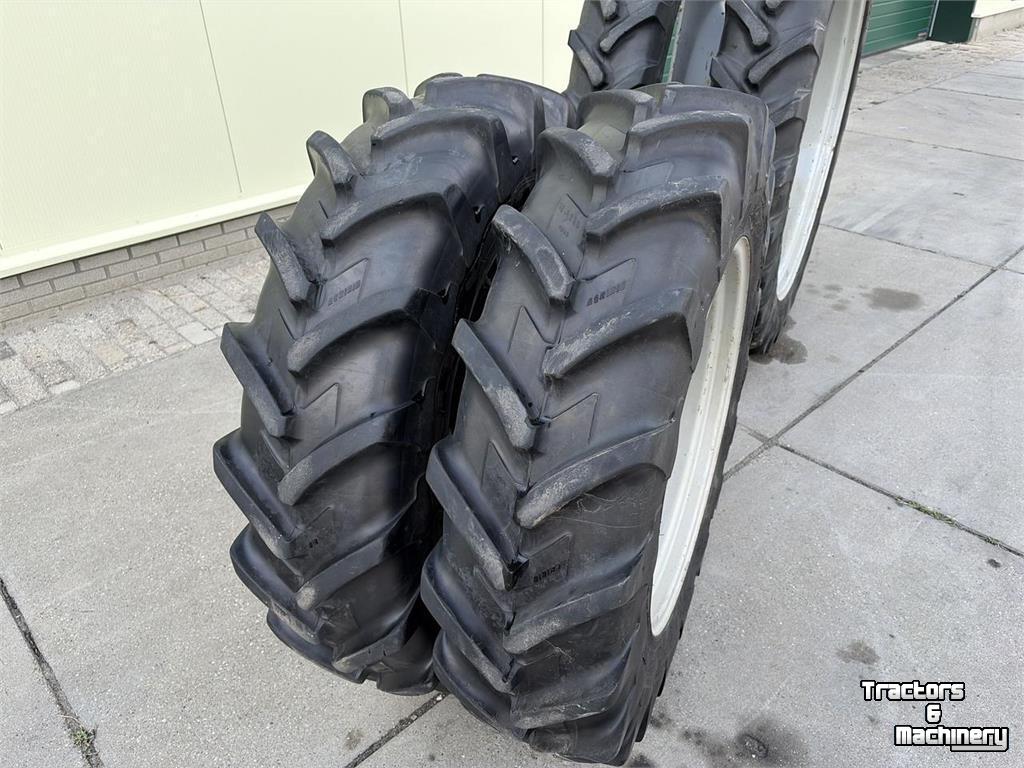 Sonstiges Traktoren und Zubehör Michelin 270/95R48 & 12.4R28 cultuurwiel set