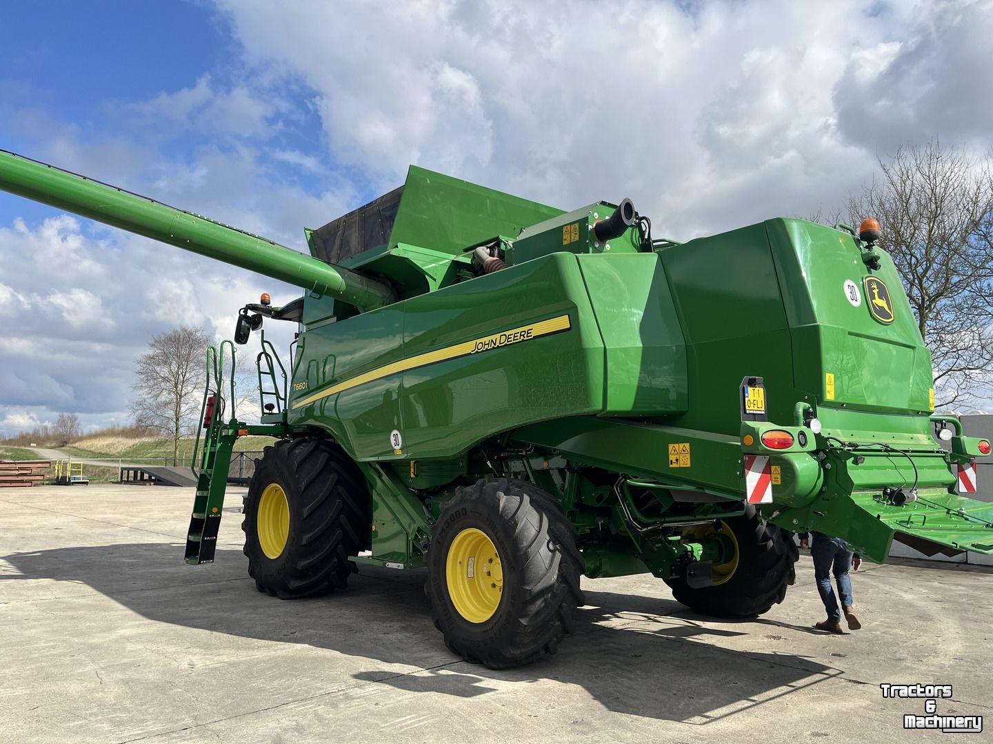 Mähdrescher John Deere T660