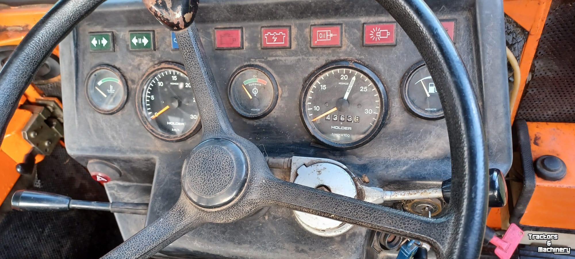 Obsttraktor Holder p30