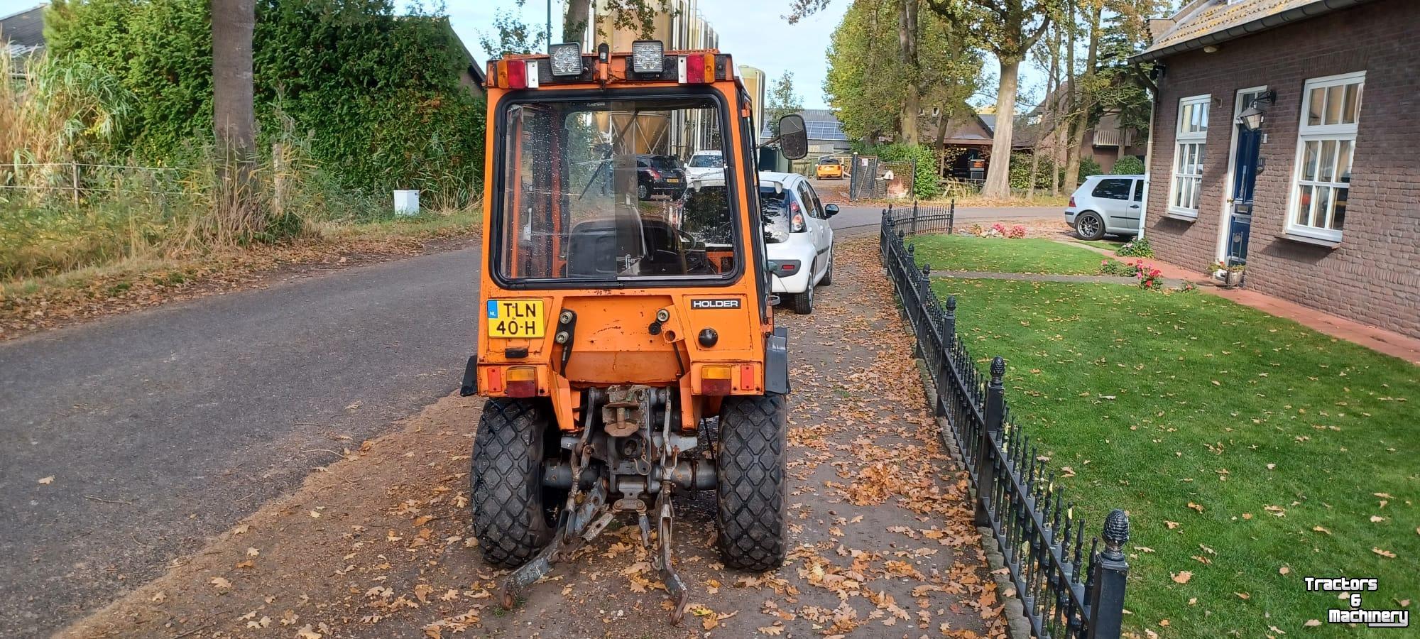 Obsttraktor Holder p30