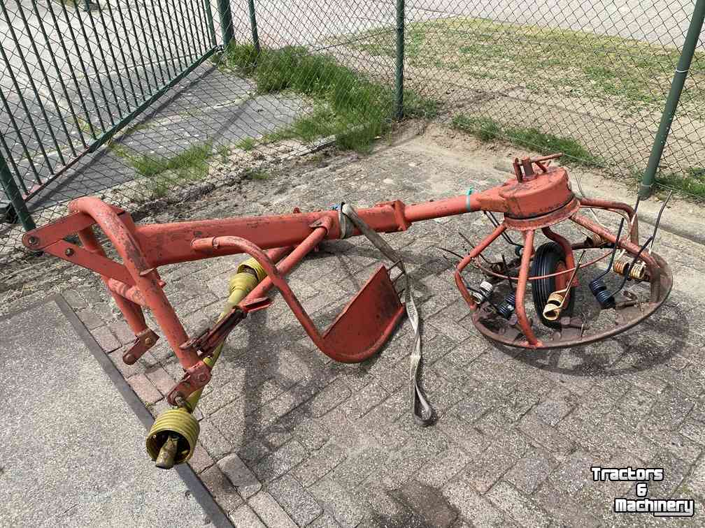 Kreiselheuer PZ Strela in onderdelen