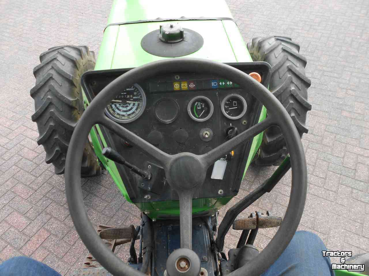 Schlepper / Traktor Deutz-Fahr dx 3.30