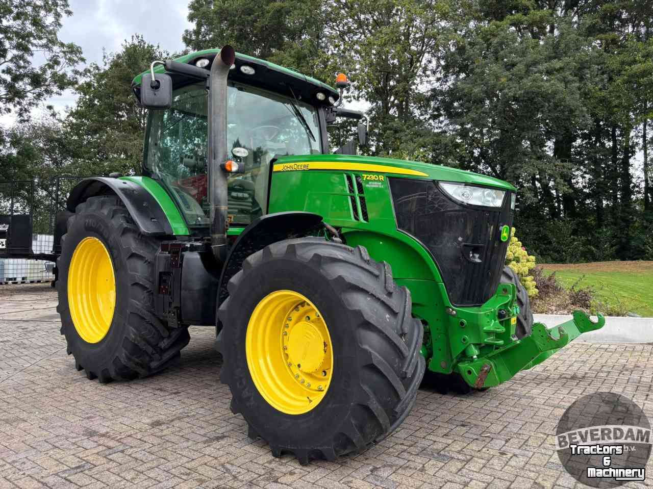 Schlepper / Traktor John Deere 7230R