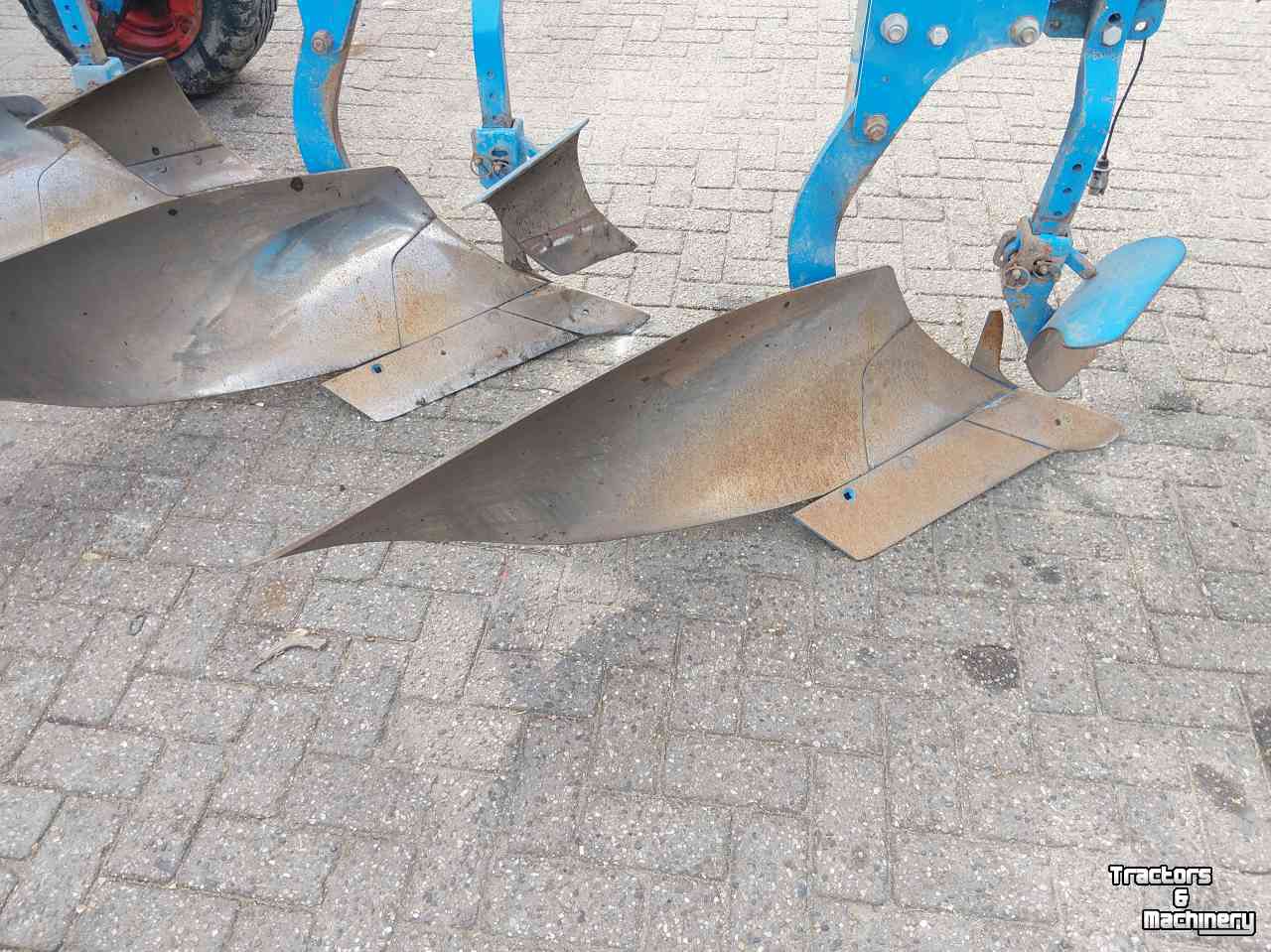 Pflüge Lemken Juwel 8 V5N100  5 Schaar Ploeg
