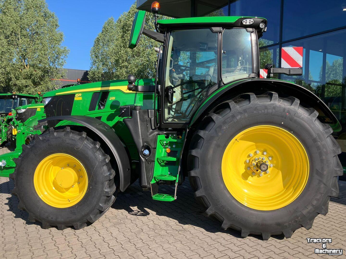 Schlepper / Traktor John Deere 6R 215