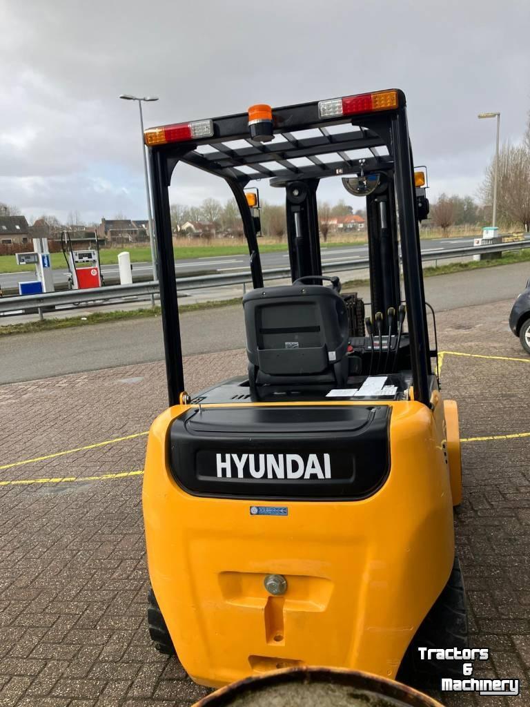 Gabelstapler Hyundai 35B-7A