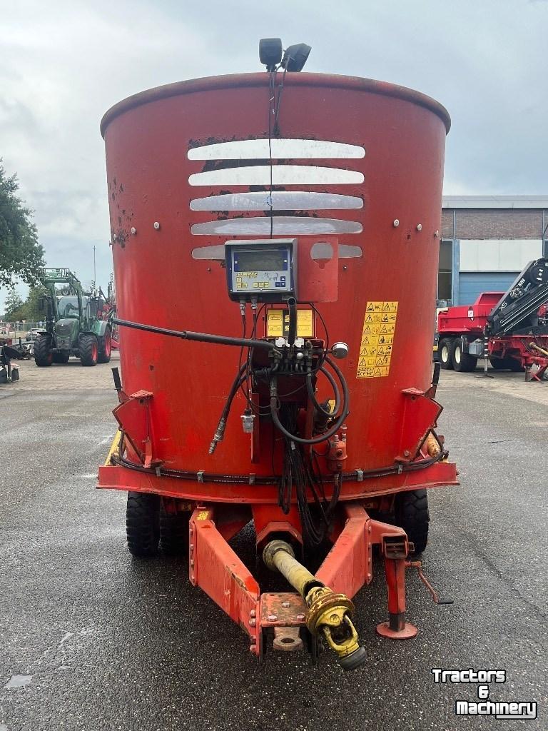 Futtermischwagen Peecon Biga 1000