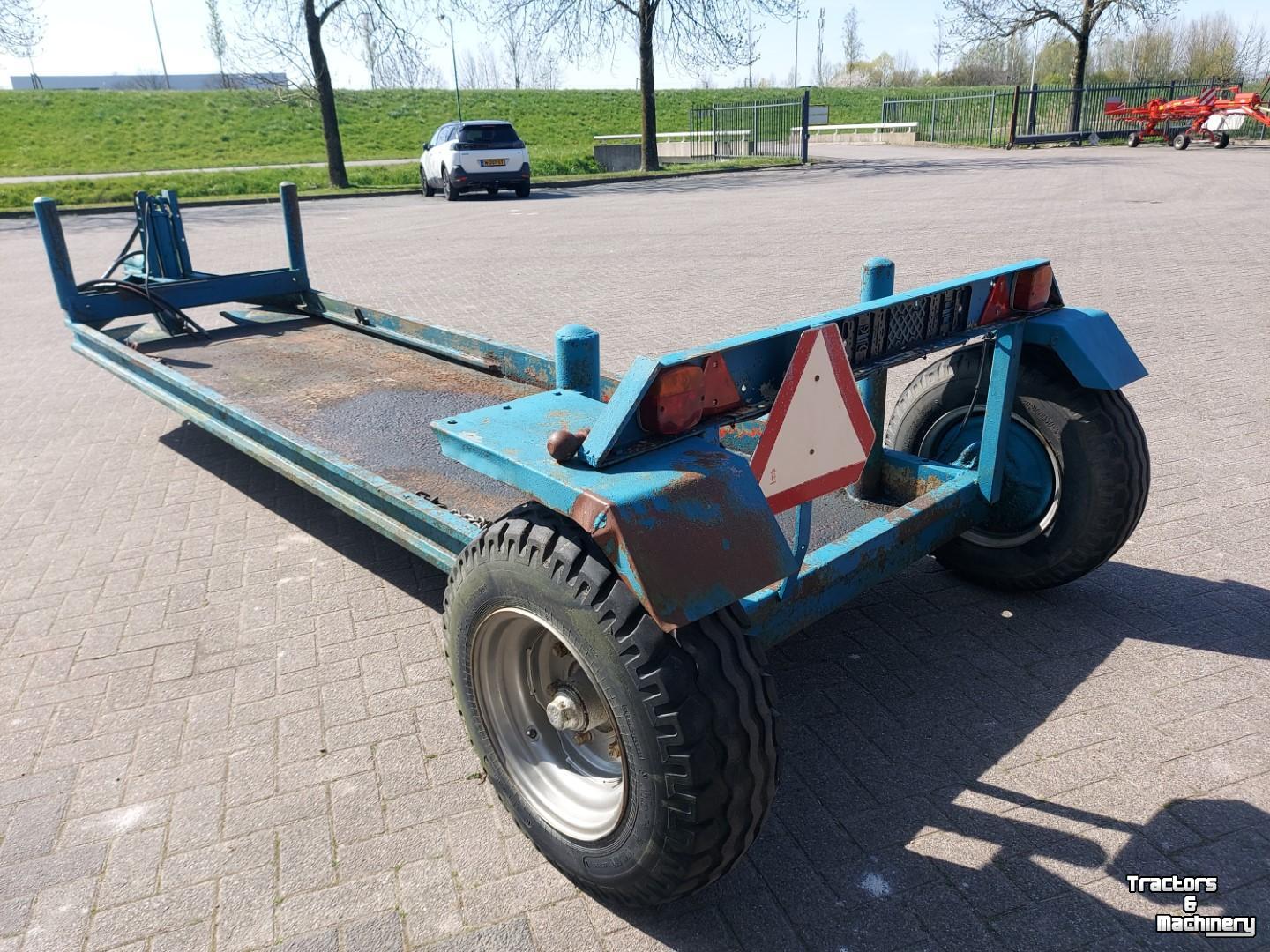 Tieflader / Anhänger  TRANSPORTKAR