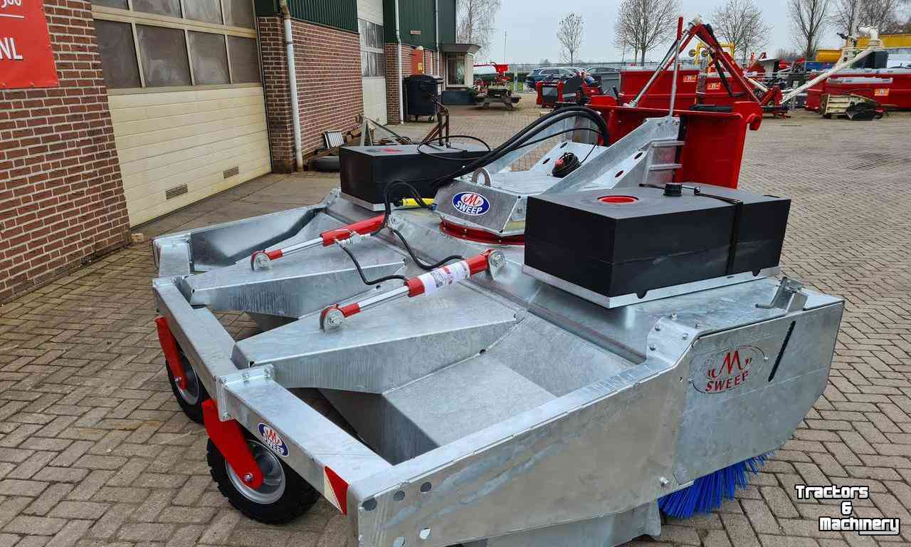 Kehrmaschine M-Sweep HSTV800P Veegmachine / Veegborstel