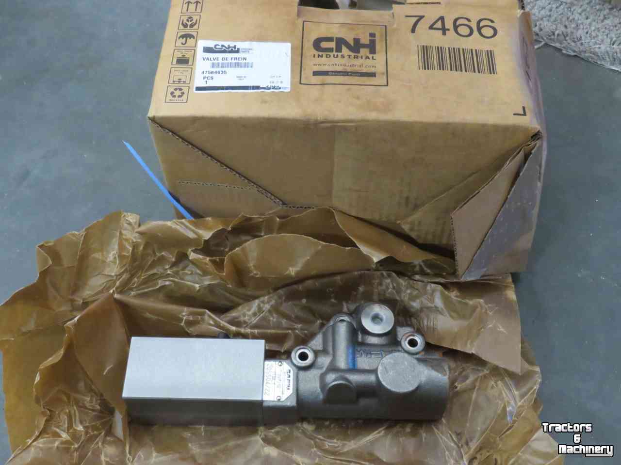 Schlepper / Traktor New Holland NewH T7.xxx Case-IH Puma ABS Hydr Remventiel CNH parts nr:47584635