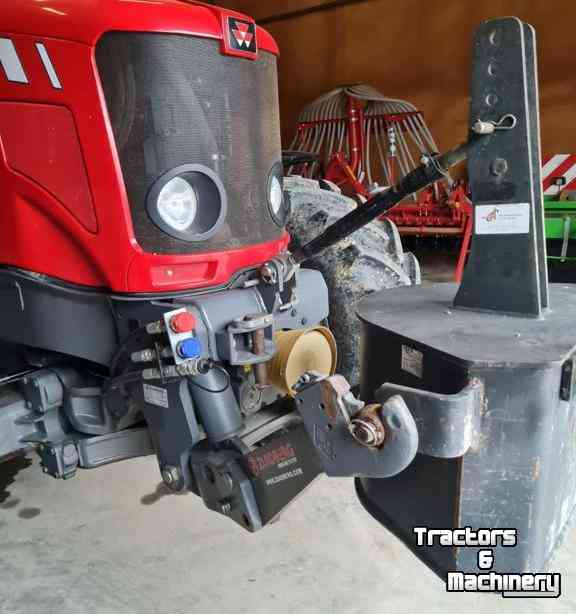 Schlepper / Traktoren Massey Ferguson 7465 Dyna-VT Tractor