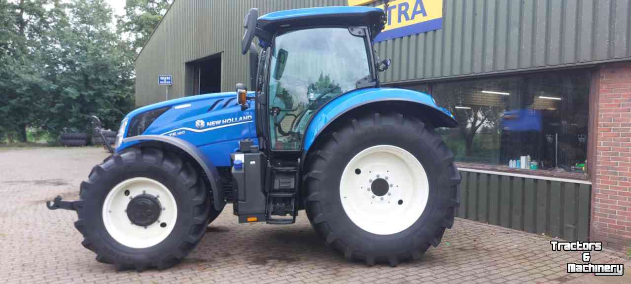 Schlepper / Traktor New Holland T6.180 DC Stage V