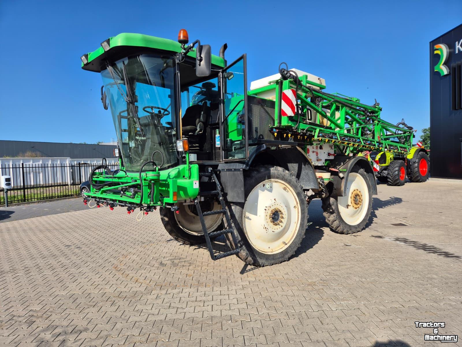 Anbaufeldspritze CHD Z 3033