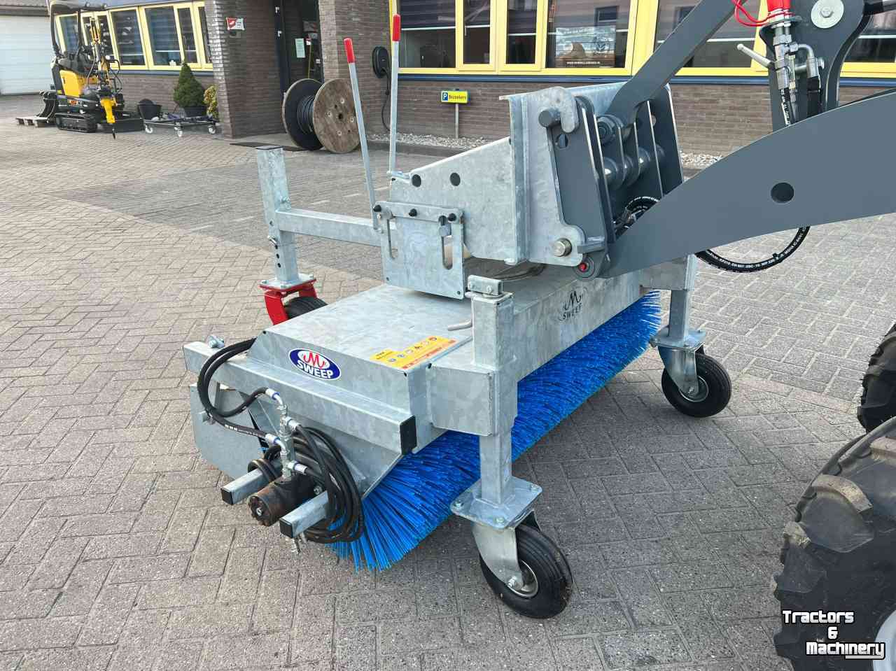 Kehrmaschine M-Sweep HSTV 600 150 veegmachine Giant nieuw