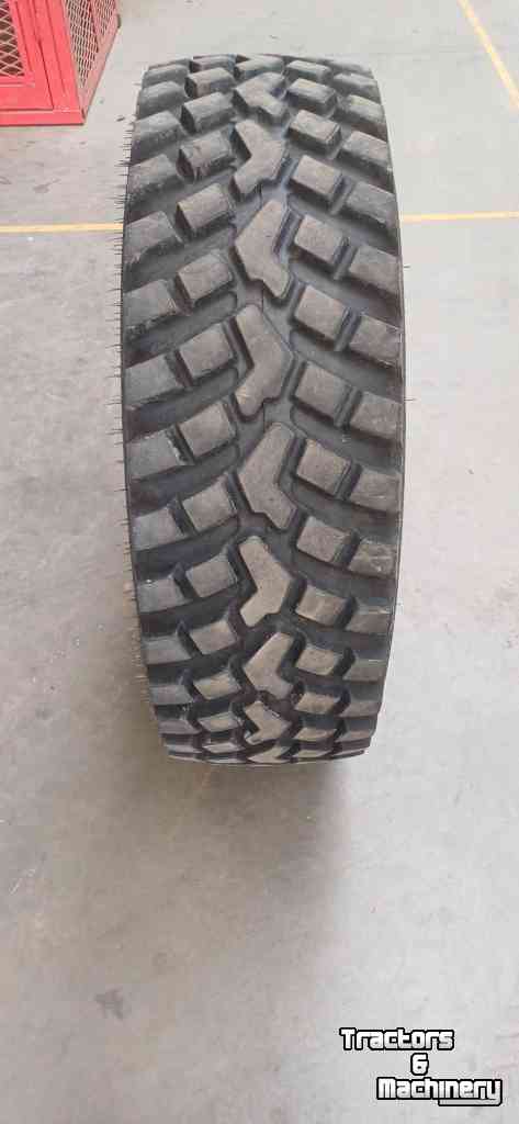 Räder, Reifen, Felgen & Distanzringe BKT 380/80R24 Ridemax IT696