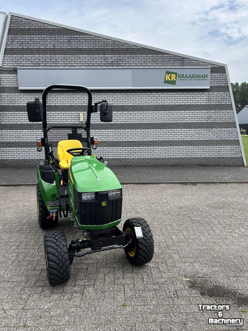 Obsttraktor John Deere 2026R