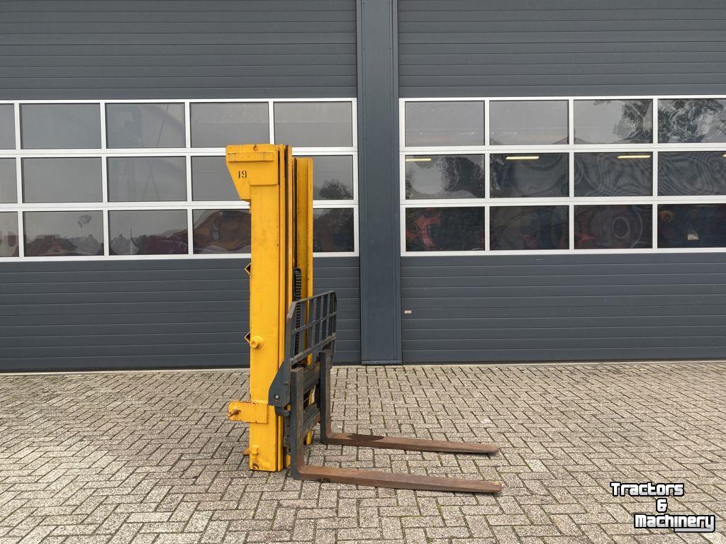 Gabelstapler  Hefmast met palletlepels