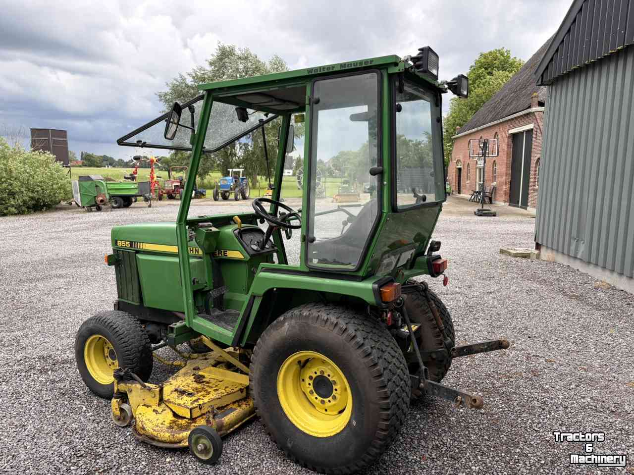 Gartentraktoren John Deere 855 Diesel met maaidek en cabine