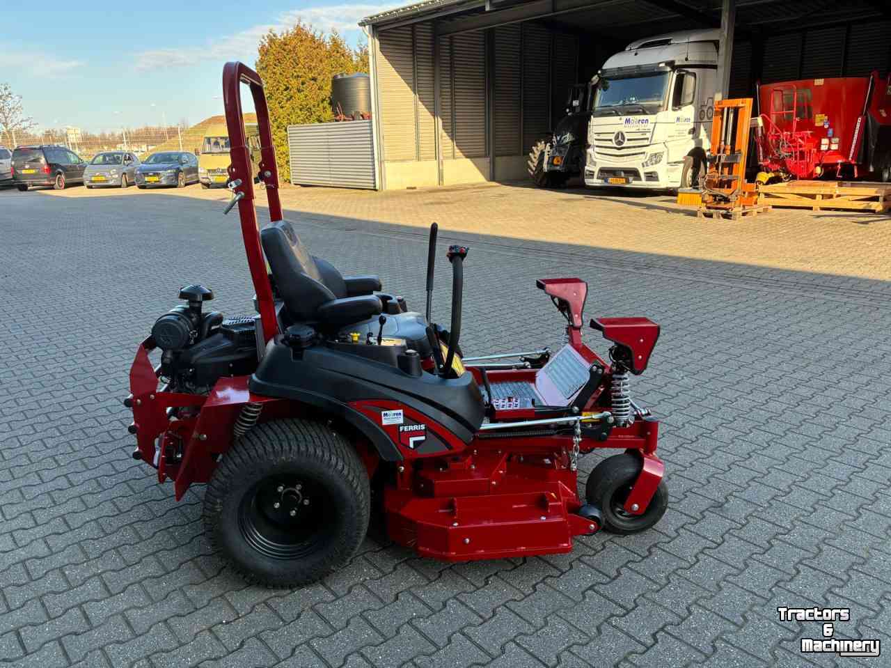Aufsitzrasenmäher Ferris ISX2200 / 61" Zero Turn zitmaaier met wegverlichting