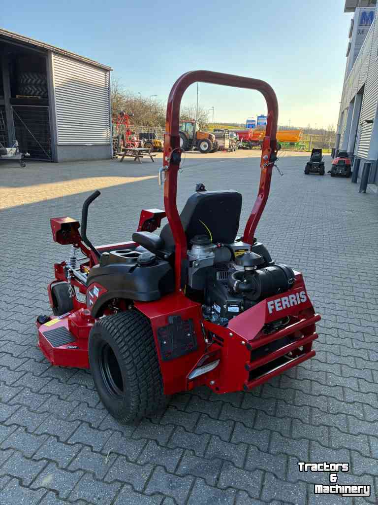 Aufsitzrasenmäher Ferris ISX2200 / 61" Zero Turn zitmaaier met wegverlichting