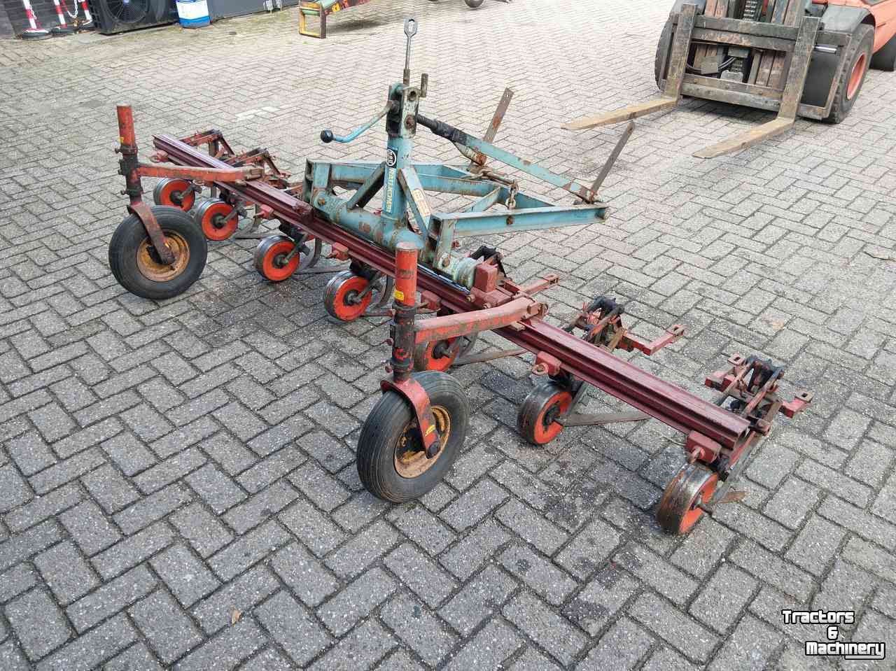 Hackmaschine Rau Schoffelmachine / Schoffelbalk
