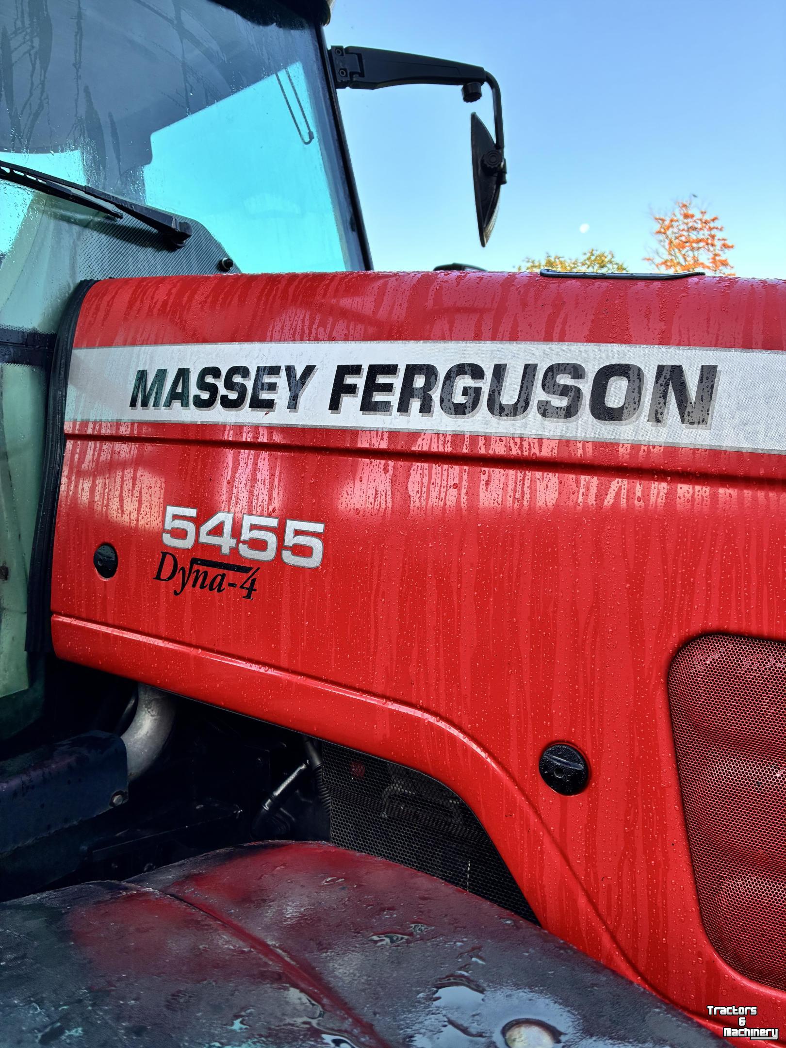 Schlepper / Traktor Massey Ferguson 5455 Dyna4