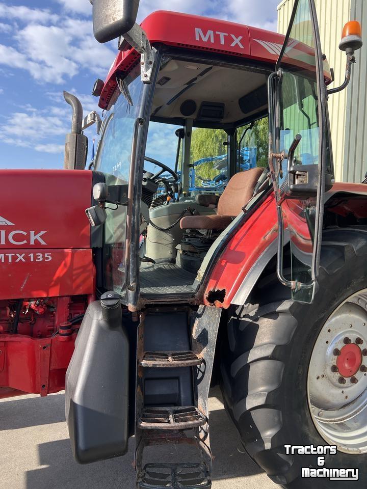 Schlepper / Traktor McCormick MTX135