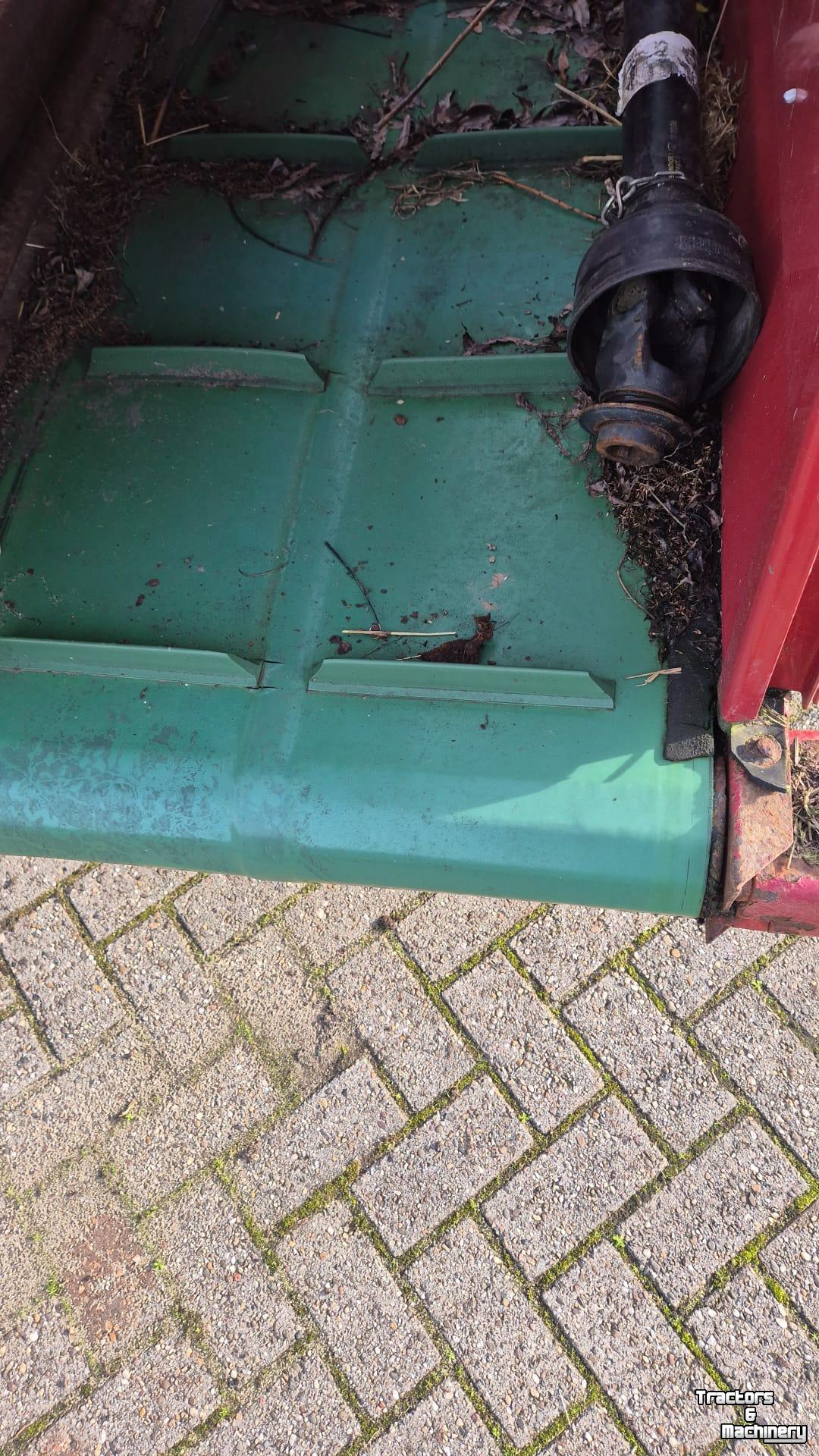 Siloblockschneider Strautmann Blokkenwagen