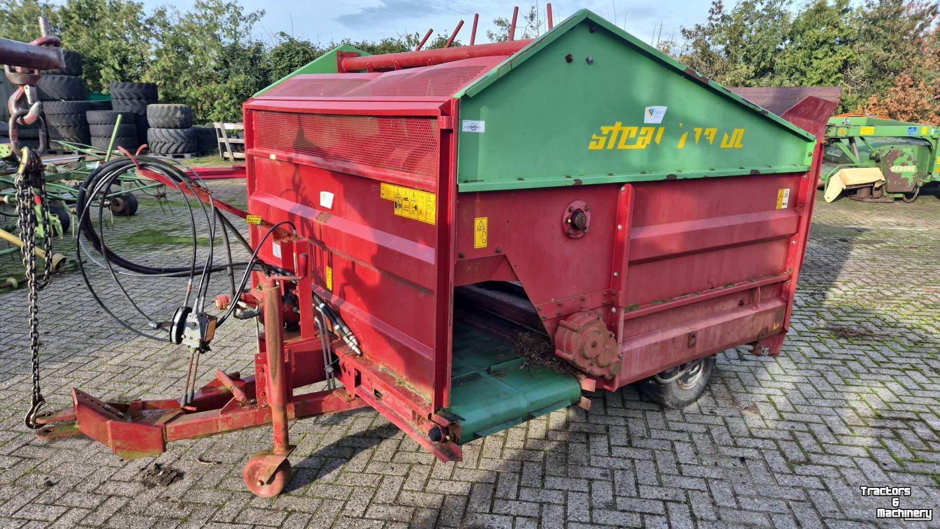 Siloblockschneider Strautmann Blokkenwagen