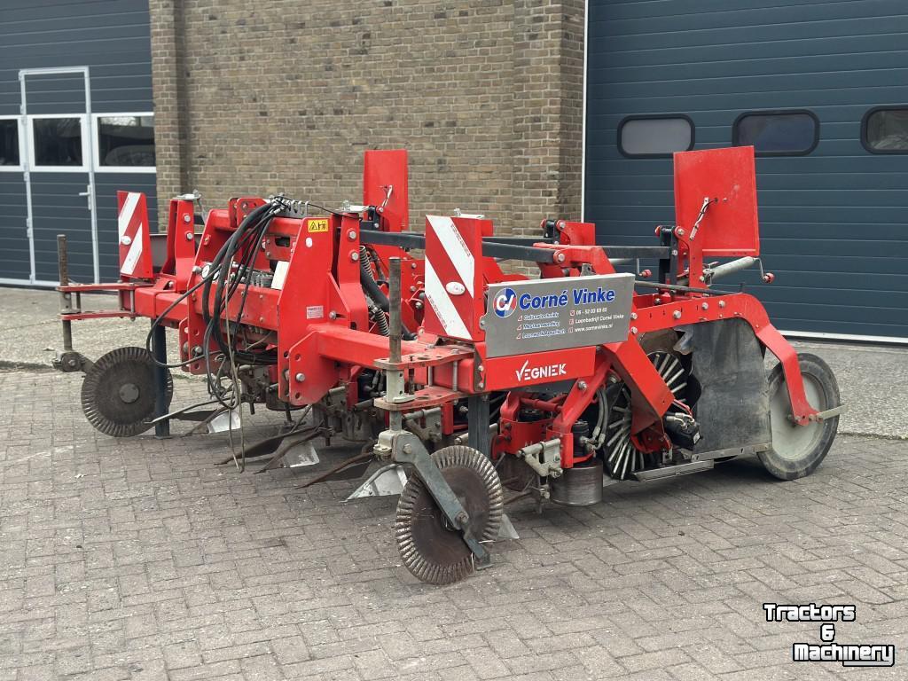 Krautschläger Vegniek DM 300 LOOFTREKKER
