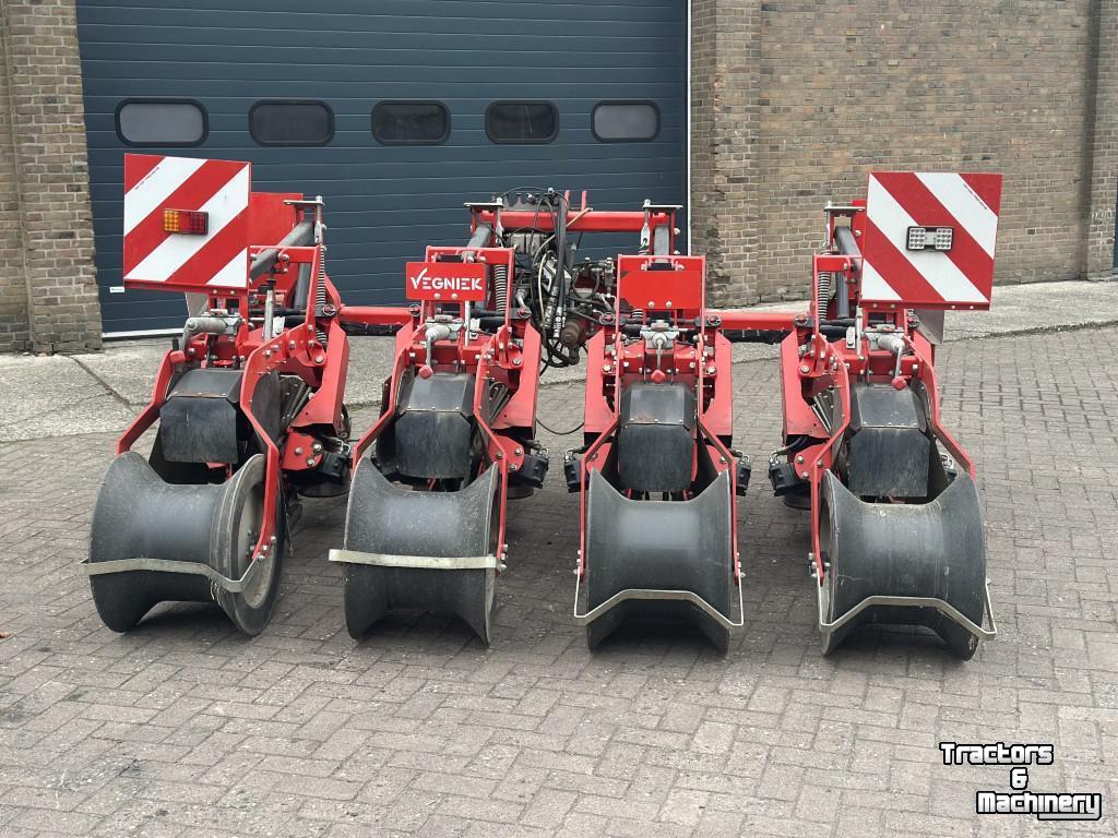 Krautschläger Vegniek DM 300 LOOFTREKKER