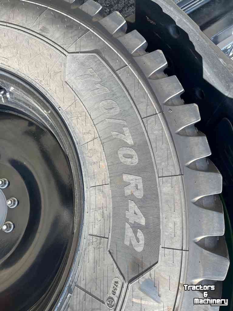 Räder, Reifen, Felgen & Distanzringe Michelin Roadbib