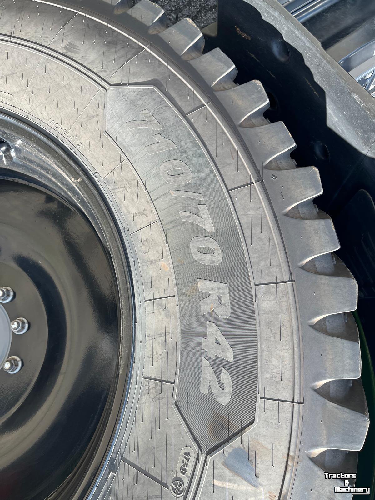 Räder, Reifen, Felgen & Distanzringe Michelin Roadbib