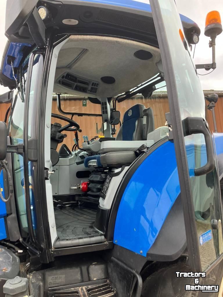 Schlepper / Traktor New Holland T 7.260 Classic