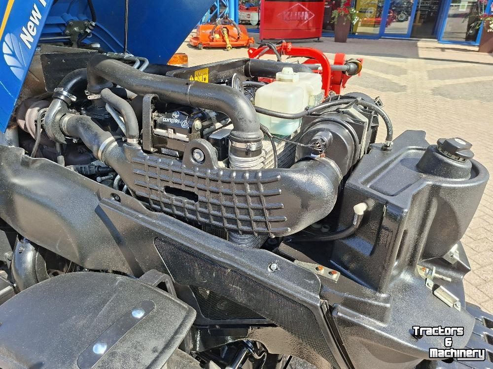Schlepper / Traktor New Holland TRACTOR T4020V ROPS 4WD