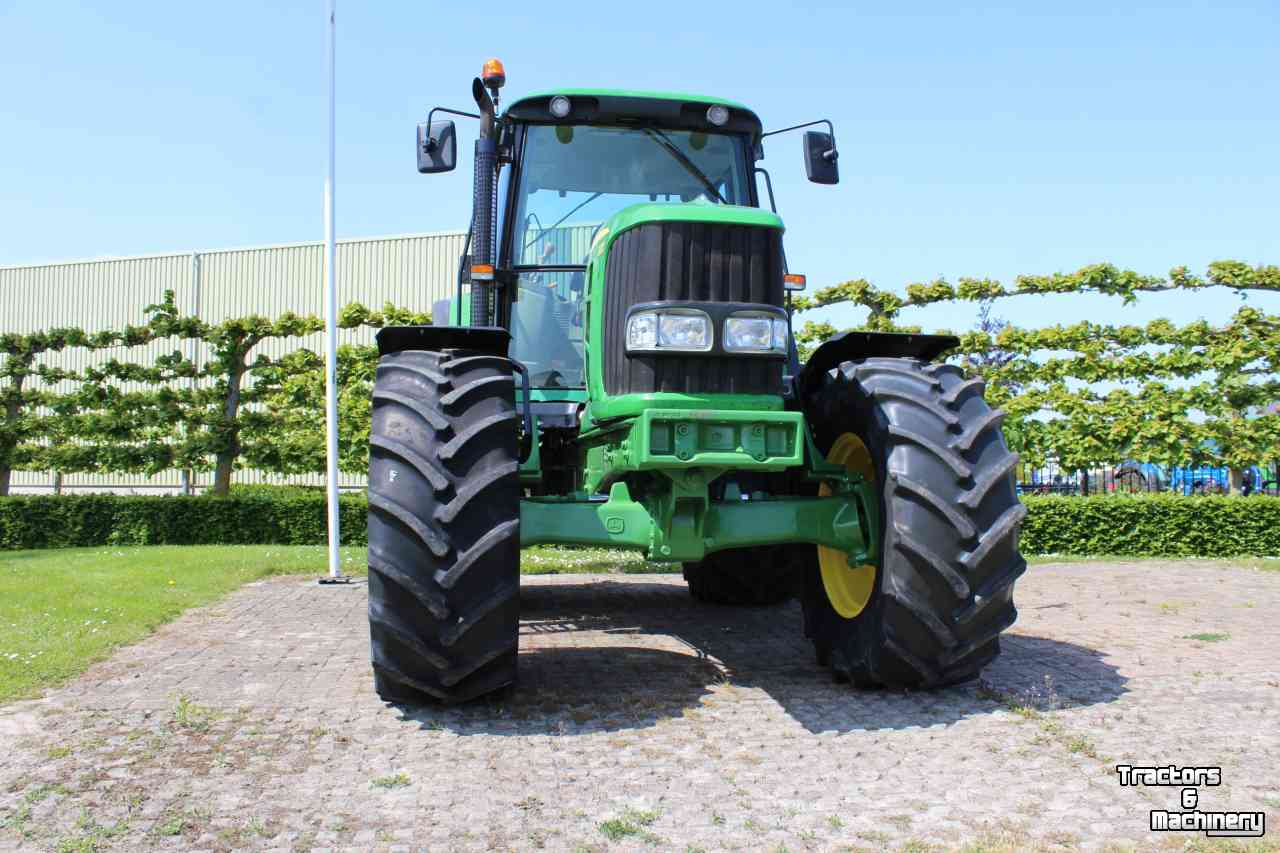 Schlepper / Traktoren John Deere 6830