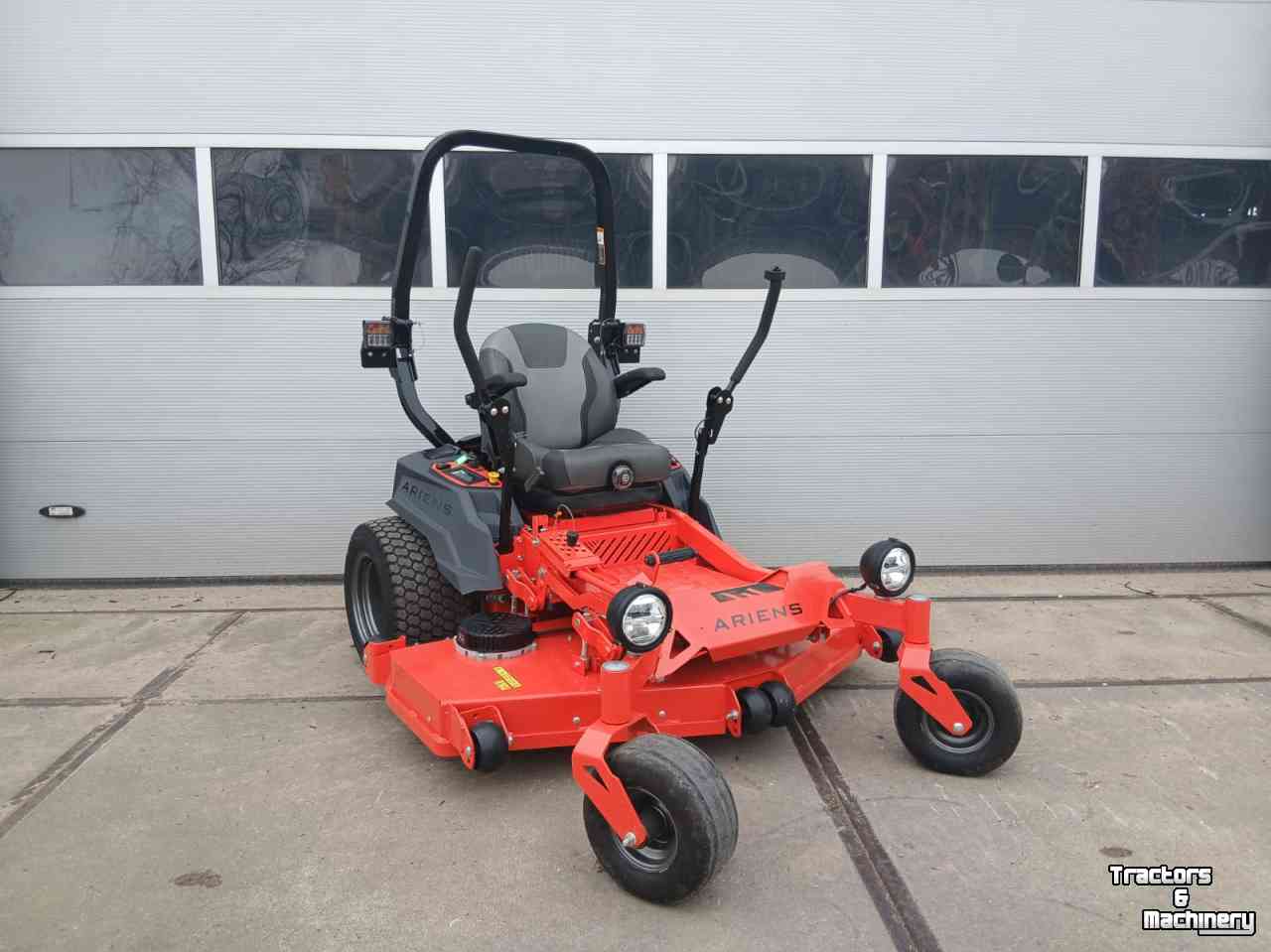 Aufsitzrasenmäher Ariens Zenith  RD60 E  zeroturn maaier
