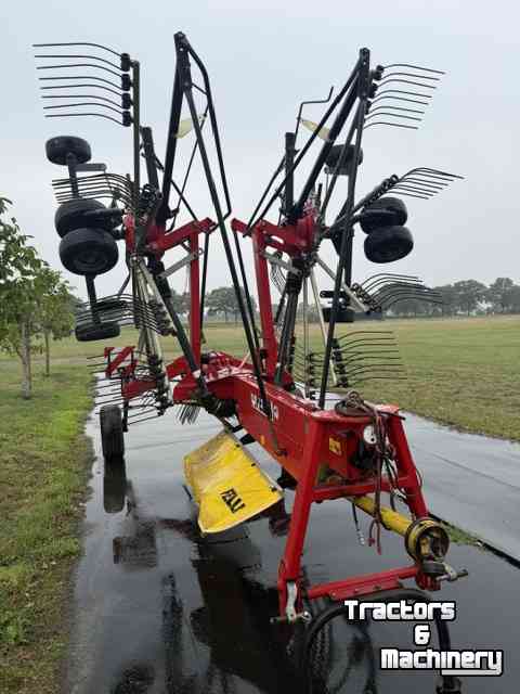Schwader Fella TS880