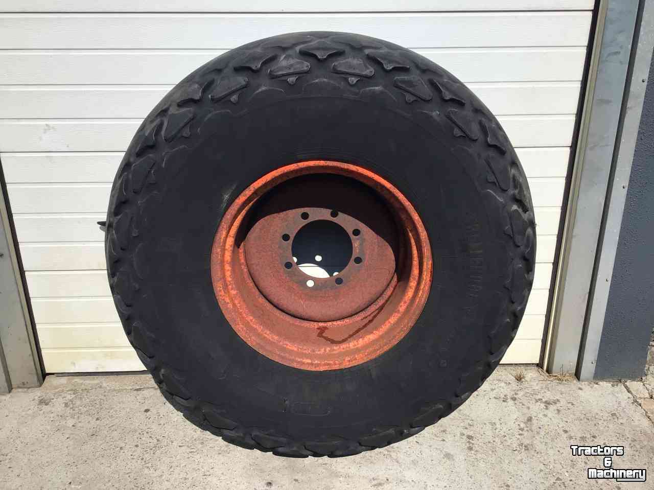 Räder, Reifen, Felgen & Distanzringe Trelleborg 23.1-26 Tractor 409