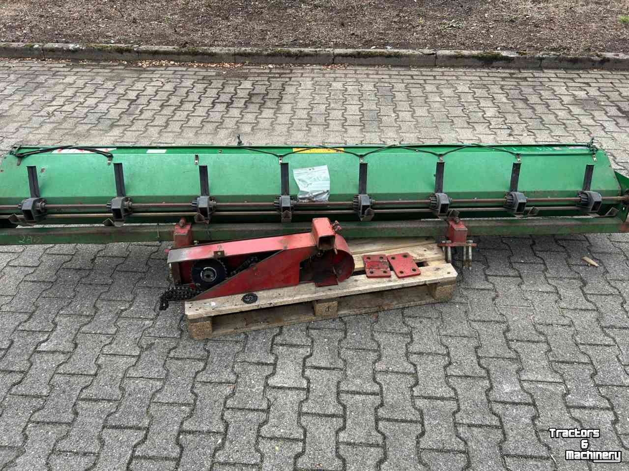 Drillmaschine Unia Zaaimachine 3 meter opbouw vleugelschaar cultivator