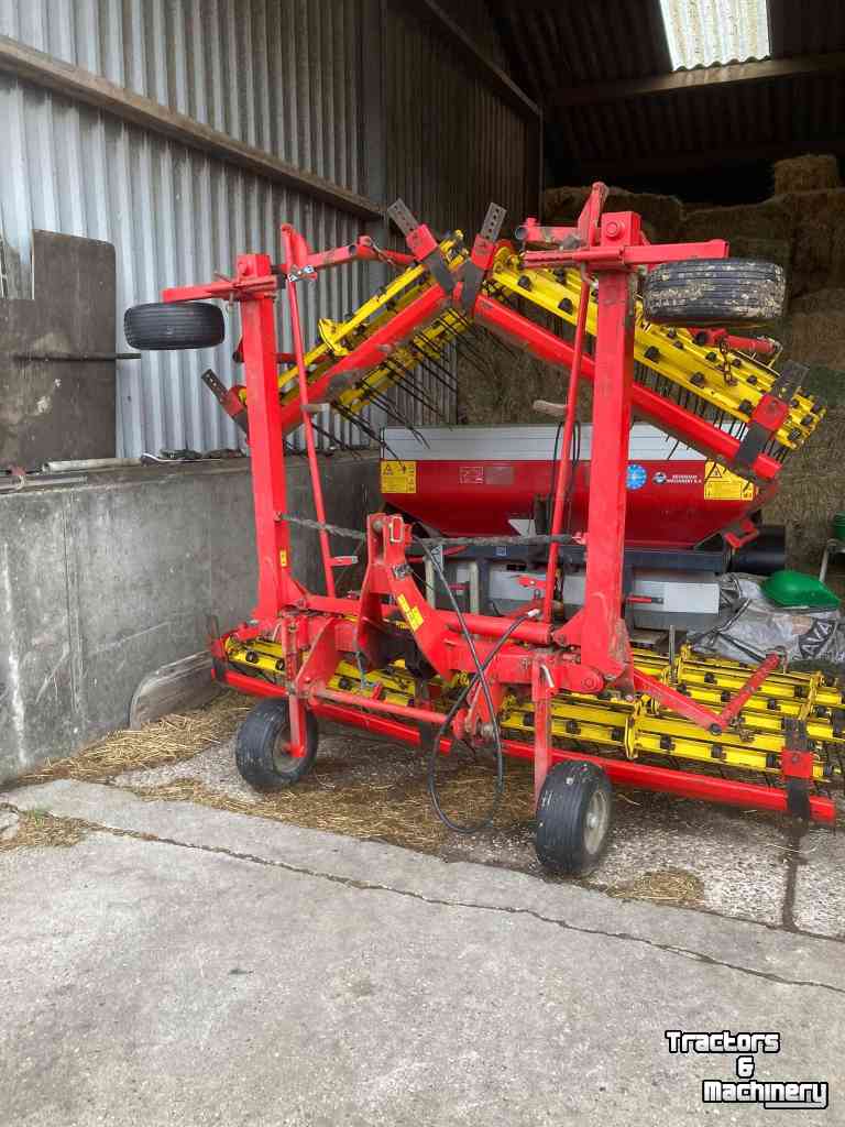 Striegelmaschine APV ST600 wiedeg