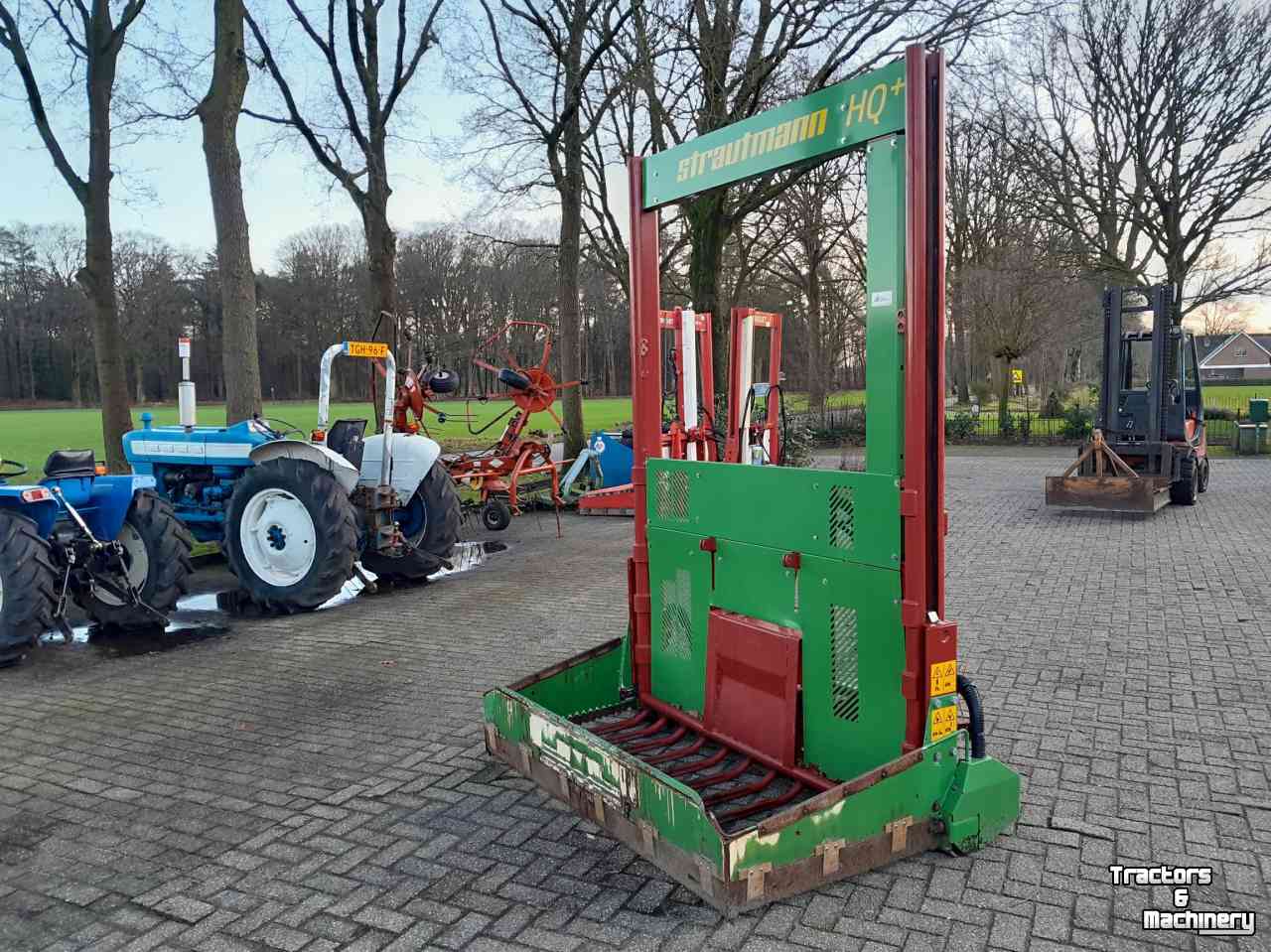 Siloblockschneider Strautmann HQ2800+