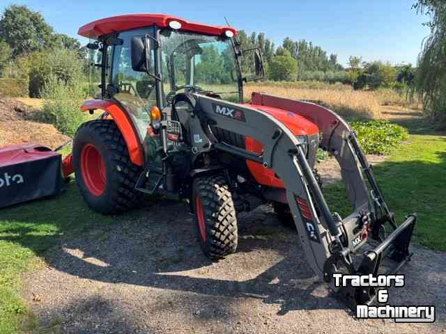 Schlepper / Traktor Kubota Kubota L2-622 + MXC4+ voorlader