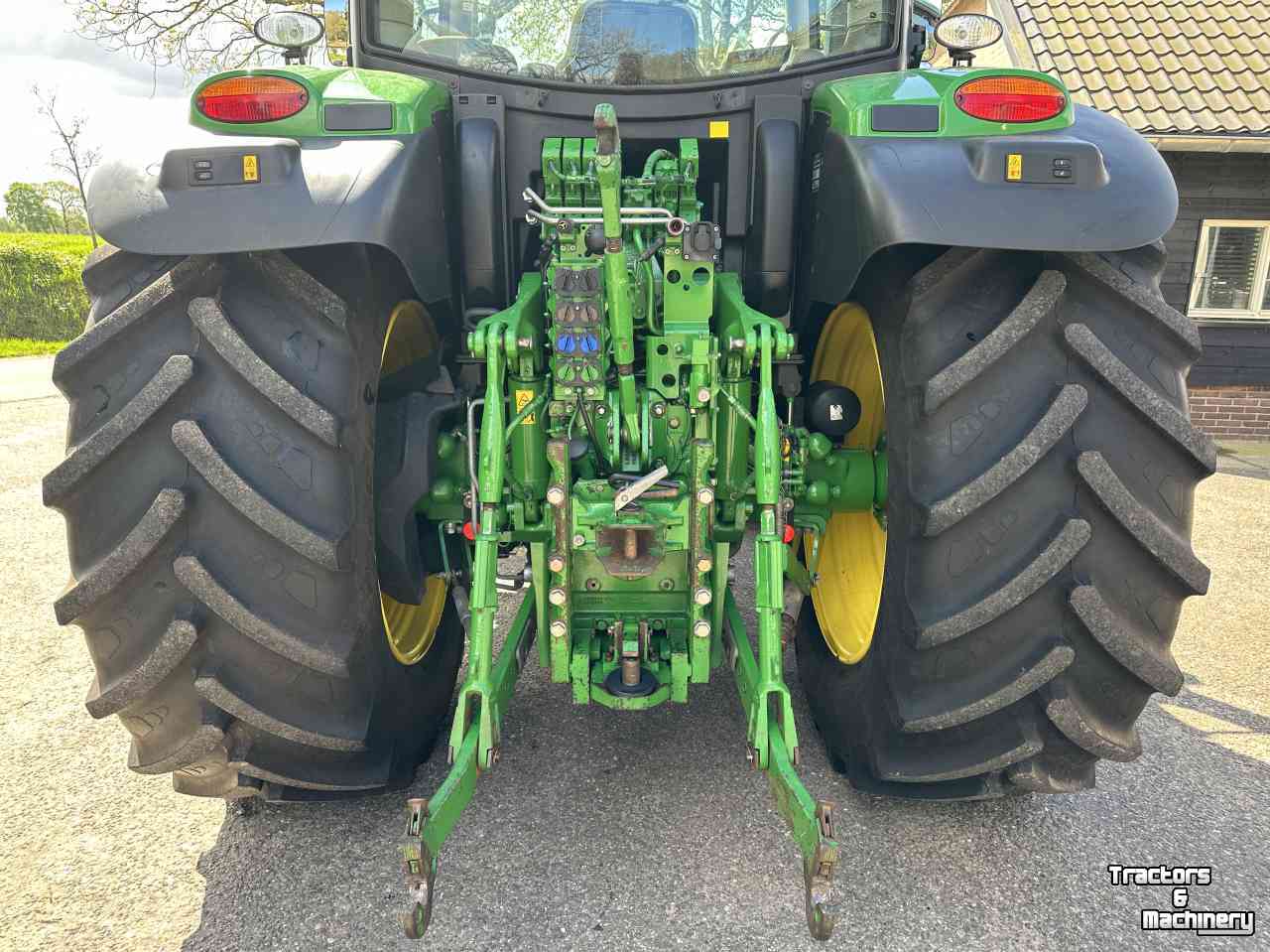 Schlepper / Traktoren John Deere 6145R AP+AT-Ready!