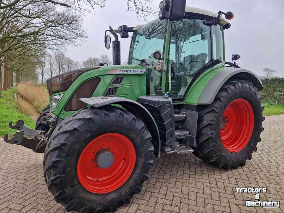 Schlepper / Traktoren Fendt 513